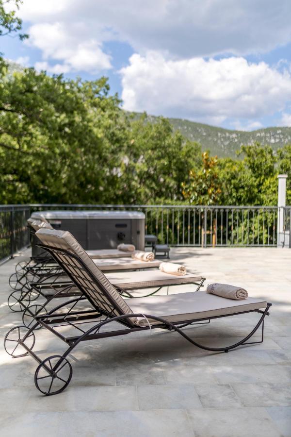 Villa Grey Stone Gata 외부 사진