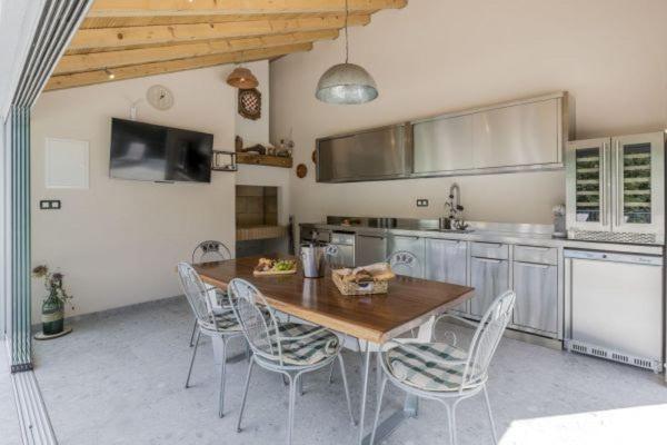 Villa Grey Stone Gata 외부 사진